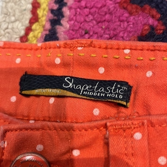 3 For $30”**Lee Shapetastic”Hidden Hold” Coral &White Stretch Ankle Zip Size 8P - Picture 7 of 9